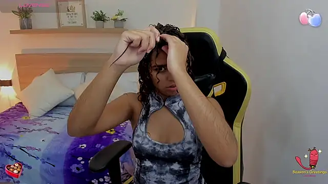 aurora rodriguez online show from 01/11/25, 12:29