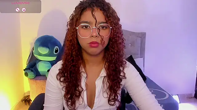 aurora rodriguez online show from 02/27/25, 01:38
