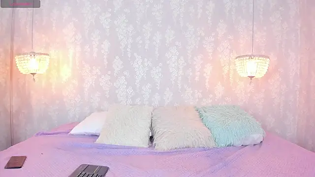 leigh-angels online show from 10/09/25, 05:22