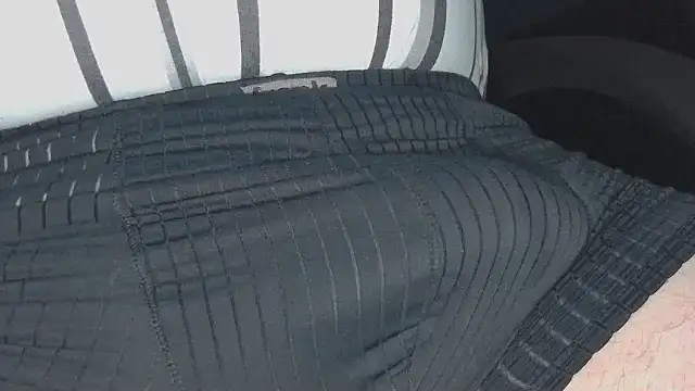 Snake201983 online show from 02/05/25, 04:14