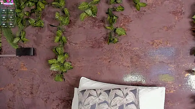 emily hunter12 online show from 03/18/26, 03:37