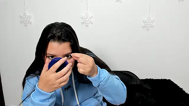 Snapshot of cami-01 chatting on 02/06/26, 08:34 cami-01 online show from 02/06/26, 08:34