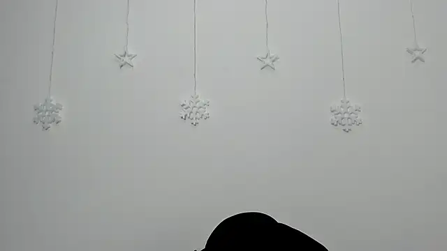 Snapshot of cami-01 chatting on 02/13/26, 07:54 cami-01 online show from 02/13/26, 07:54