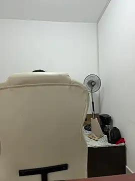 Sol biglips online show from 04/23/26, 04:09