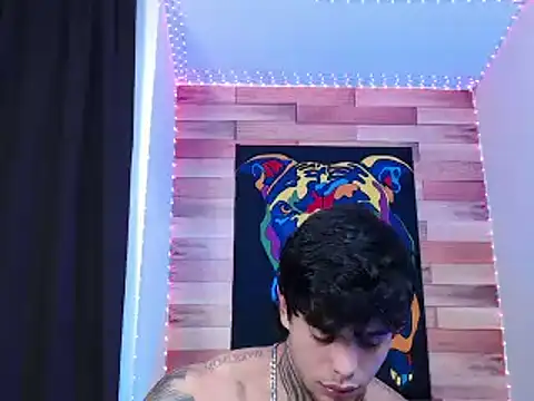 Snapshot of ray_coopers chatting on 12/21/24, 12:42 ray coopers online show from 12/21/24, 12:42