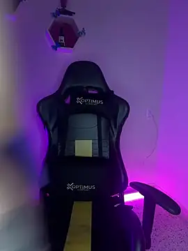 jenna eyesss online show from 03/07/25, 10:10