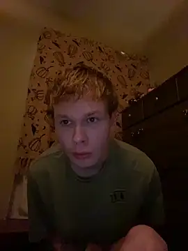 Snapshot of Mikeswanston chatting on 03/14/25, 01:57 Mikeswanston online show from 03/14/25, 01:57