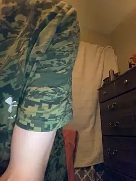 Snapshot of Mikeswanston chatting on 09/29/25, 06:18 Mikeswanston online show from 09/29/25, 06:18