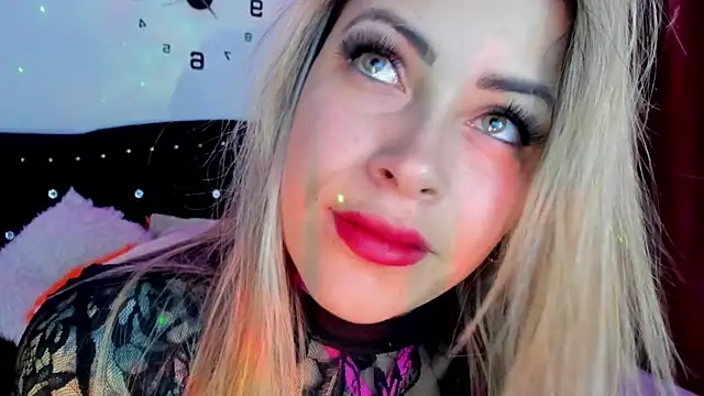 Natalia Montoya online show from 02/27/25, 12:54