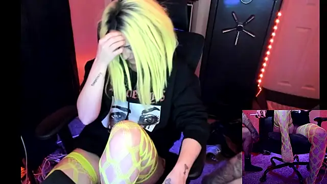 Manicmercury online show from 01/30/25, 10:50