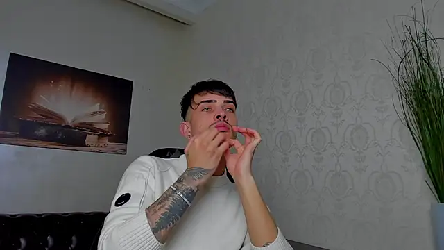 BrandonTate online show from 03/18/25, 02:26