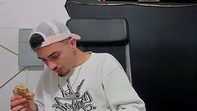 BrandonTate online show from 04/18/26, 05:11