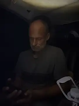 FloppyPickle4u online show from 12/01/25, 01:43