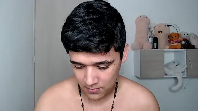 kaiine190 online show from 10/13/25, 08:20