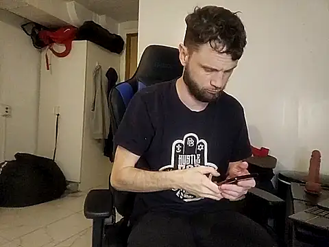 Talenjames4 online show from 11/01/25, 08:33