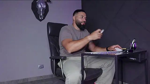 mattmasterss online show from 09/25/25, 09:18