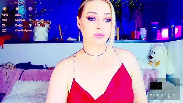 Snapshot of _JuliaSpace_ chatting on 05/22/26, 05:40 JuliaSpace online show from 05/22/26, 05:40