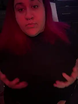 Juicyjordie online show from 10/31/25, 03:29