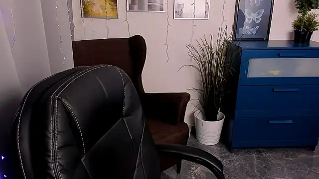 AlicePopsy online show from 03/02/25, 06:51