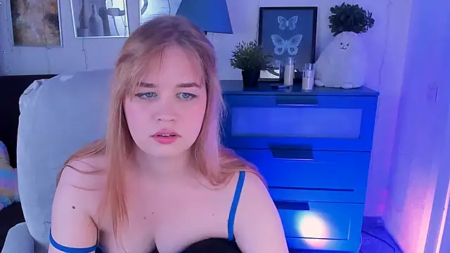 AlicePopsy online show from 11/30/25, 11:36