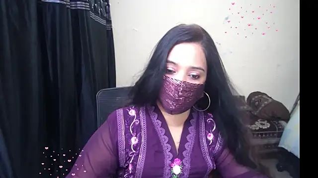 Snapshot of Arushisingh8888 chatting on 05/06/26, 12:32 Arushisingh8888 online show from 05/06/26, 12:32