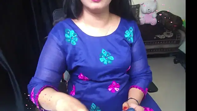 Snapshot of Arushisingh8888 chatting on 05/11/26, 01:50 Arushisingh8888 online show from 05/11/26, 01:50