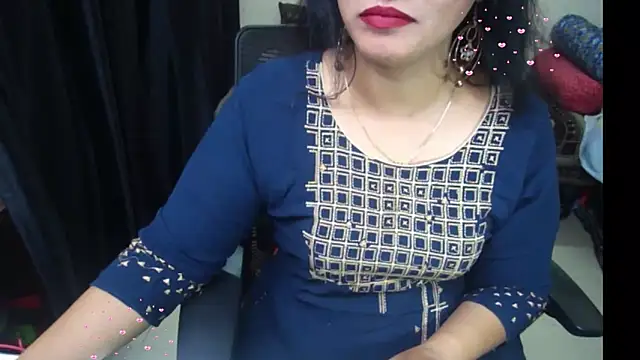 Snapshot of Arushisingh8888 chatting on 05/24/26, 01:05 Arushisingh8888 online show from 05/24/26, 01:05