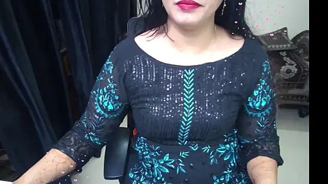 Snapshot of Arushisingh8888 chatting on 06/05/26, 02:23 Arushisingh8888 online show from 06/05/26, 02:23