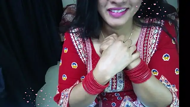 Snapshot of Arushisingh8888 chatting on 07/05/26, 04:14 Arushisingh8888 online show from 07/05/26, 04:14