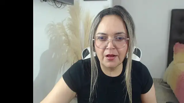 samy vsn online show from 10/27/25, 09:41