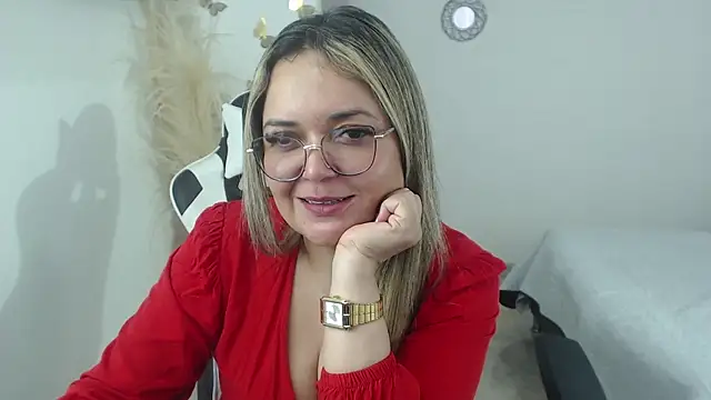 Snapshot of samy_vsn chatting on 02/14/26, 07:43 samy vsn online show from 02/14/26, 07:43