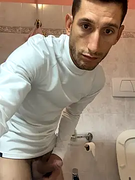 Gionnytav online show from 10/13/25, 06:08