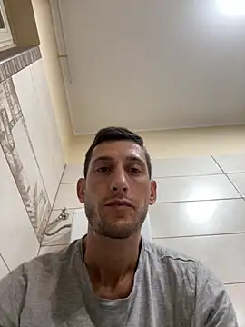 Gionnytav online show from 10/23/25, 03:39