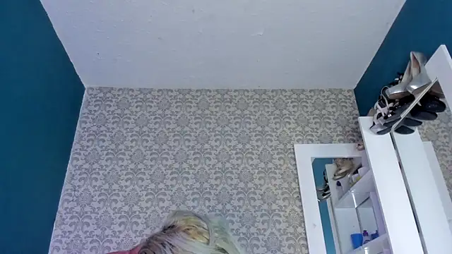 Samantha cp  online show from 03/21/25, 06:29