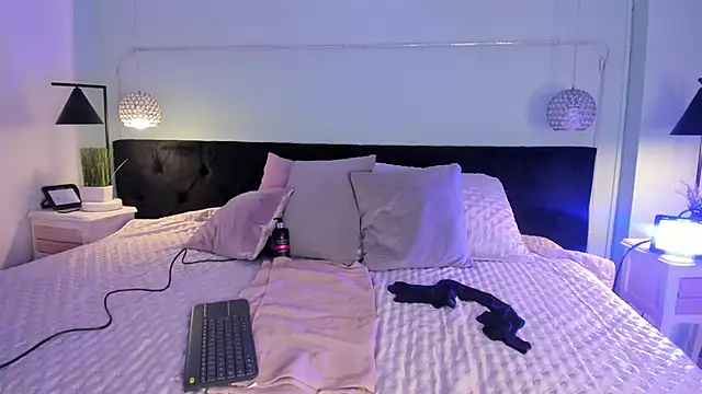 Snapshot of EvaaStevens chatting on 03/14/25, 11:56 EvaaStevens online show from 03/14/25, 11:56