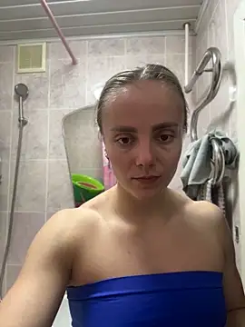 AlisaKissss online show from 04/15/26, 07:58