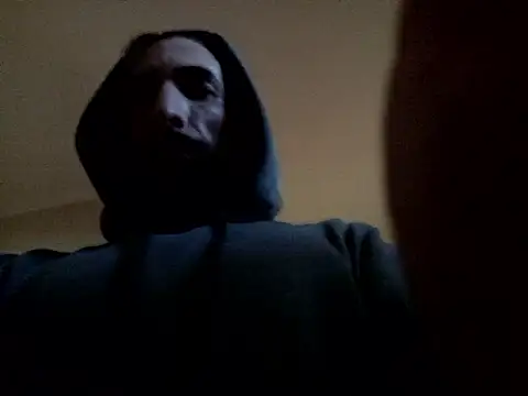 Snapshot of manucho2023 chatting on 09/24/25, 07:39 manucho2023 online show from 09/24/25, 07:39