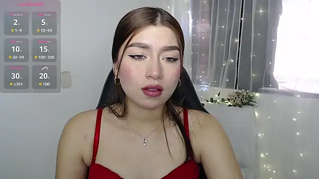 mily thomson b  online show from 01/04/25, 04:32