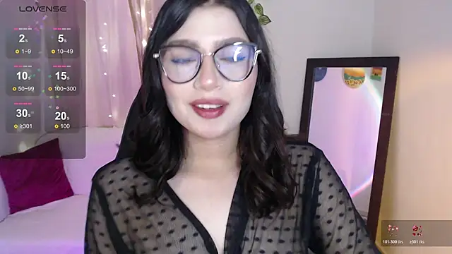 mily thomson b  online show from 05/22/26, 11:54