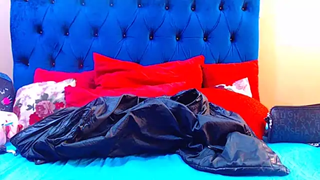 ebonycandy10 online show from 03/24/26, 11:48