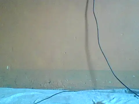 Naivegirrl online show from 12/01/25, 09:47