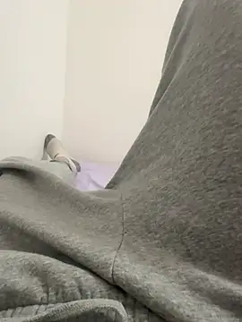 Snapshot of PLUK16 chatting on 02/03/26, 10:26 PLUK16 online show from 02/03/26, 10:26