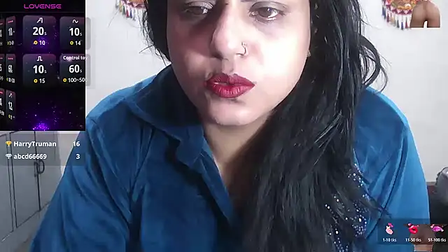 Snapshot of Sexy_komolika chatting on 12/05/25, 02:20 Sexy komolika online show from 12/05/25, 02:20