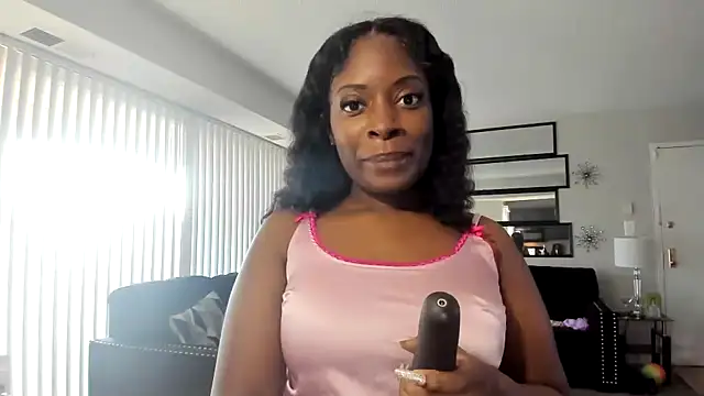 Snapshot of AsiaAndersonxx chatting on 12/18/25, 02:45 AsiaAndersonxx online show from 12/18/25, 02:45