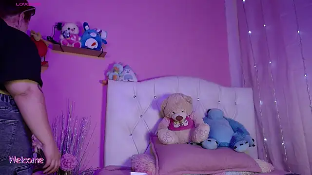 HECATE 23 online show from 01/06/26, 01:15