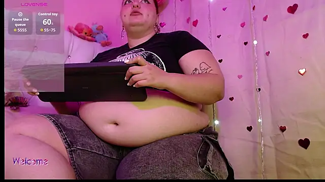 HECATE 23 online show from 03/27/26, 03:01