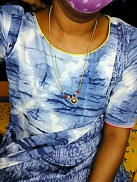 Snapshot of rashmikagowda chatting on 03/05/25, 10:11 rashmikagowda online show from 03/05/25, 10:11