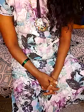 Snapshot of rashmikagowda chatting on 03/12/25, 11:42 rashmikagowda online show from 03/12/25, 11:42