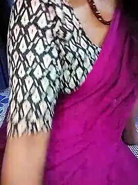 Snapshot of rashmikagowda chatting on 04/19/26, 12:59 rashmikagowda online show from 04/19/26, 12:59