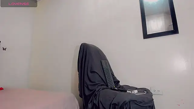 Snapshot of Rubi_30 chatting on 01/30/25, 07:37 Rubi 30 online show from 01/30/25, 07:37